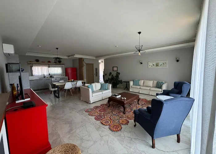 Σπίτι διακοπών Suna Summer House