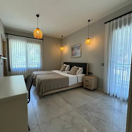 Suna Summer House 別荘